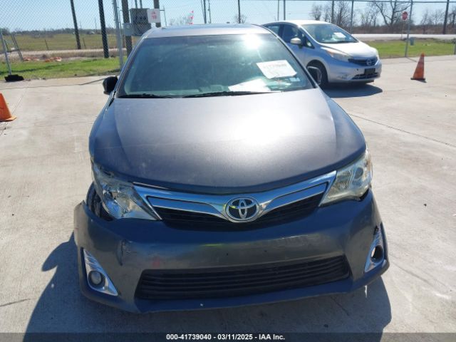4T1BF1FKXEU446576 Toyota CAMRY XLE