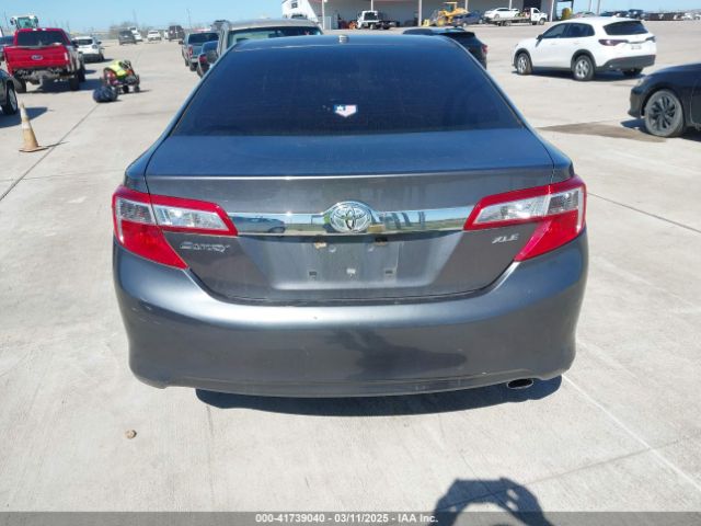 4T1BF1FKXEU446576 Toyota CAMRY XLE