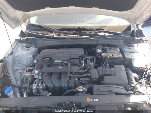 5NPLS4AG1PH092789 Hyundai ELANTRA SEL