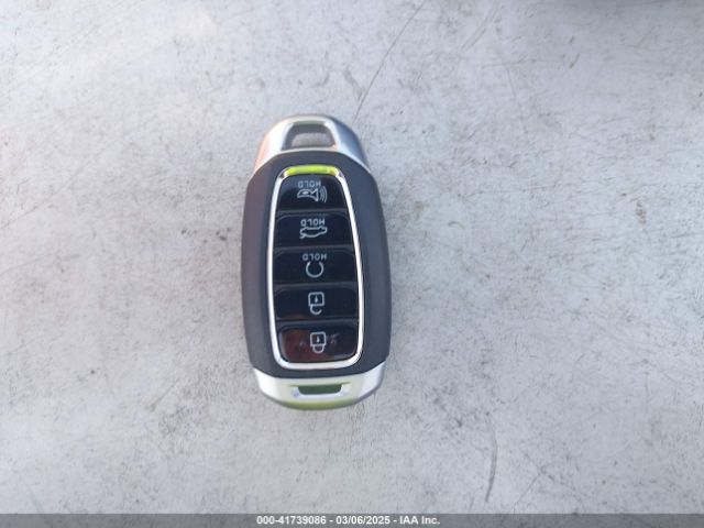 5NPLS4AG1PH092789 Hyundai ELANTRA SEL