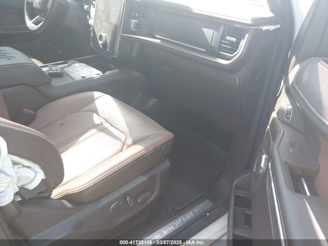 1FMJK1PT3NEA47209 Ford Expedition King Ranch Max