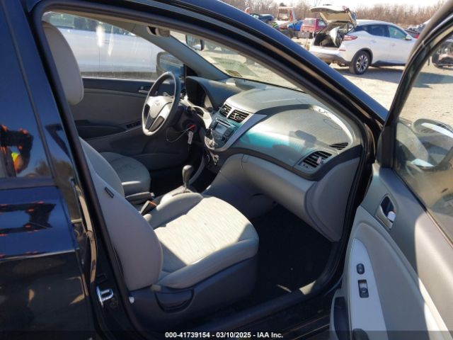 KMHCT4AE8GU043215 Hyundai ACCENT SE