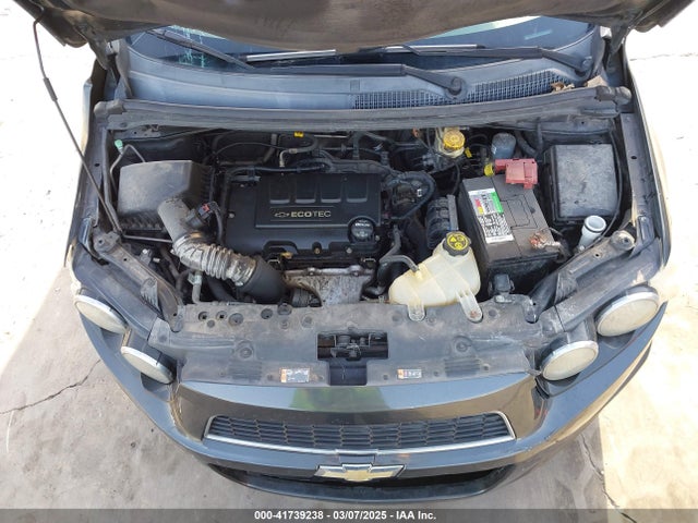 1G1JC5SB1F4128426 Chevrolet Sonic Lt Auto