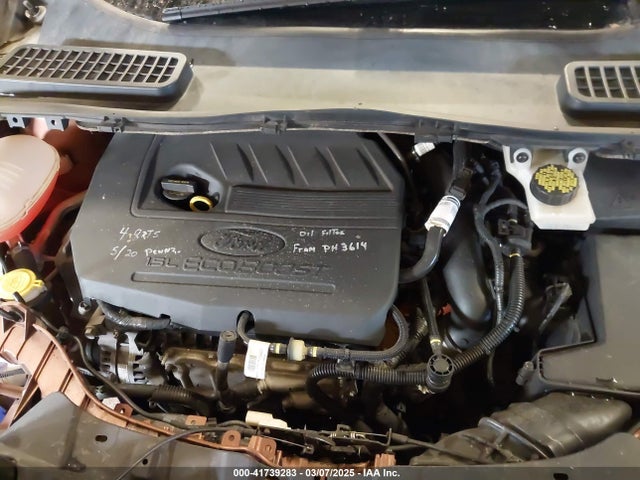 Ford ESCAPE SE 2017 1FMCU9GD1HUC41533 Image 10