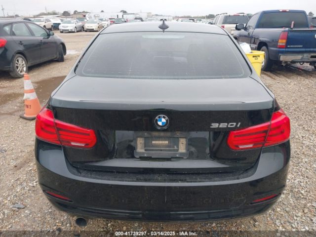 WBA8E1G52GNT37646 BMW 320i