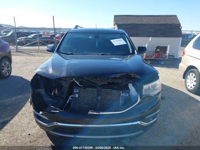 1GKKNMLSXHZ281833 GMC Acadia Slt-1