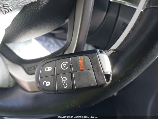 1C4RJFBG3MC811930 Jeep Grand Cherokee Limited 4x4