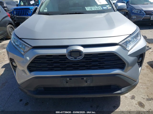 2T3W1RFV0MW104858 Toyota Rav4 Xle