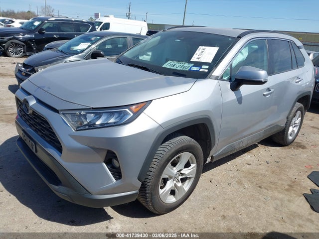 2T3W1RFV0MW104858 Toyota Rav4 Xle