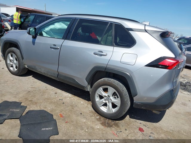 2T3W1RFV0MW104858 Toyota Rav4 Xle