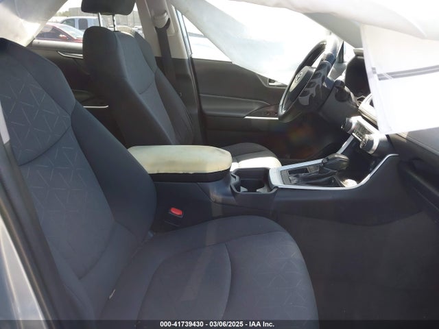 2T3W1RFV0MW104858 Toyota Rav4 Xle