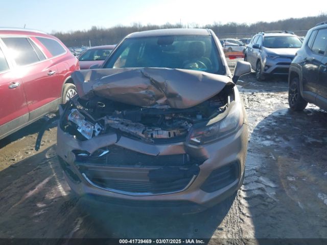3GNCJKSB1JL408720 Chevrolet TRAX LS