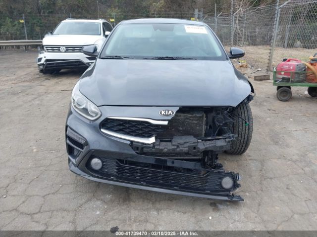 3KPF24ADXKE093682 KIA Forte Lxs