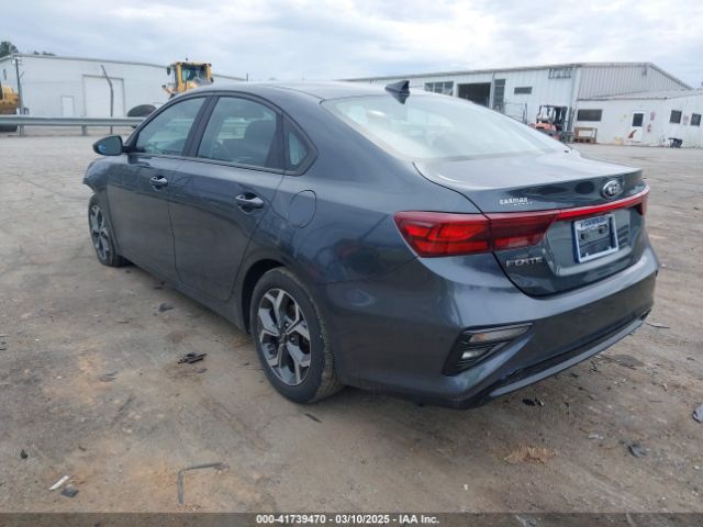 3KPF24ADXKE093682 KIA Forte Lxs