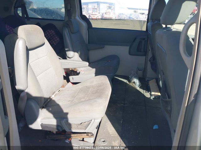 2010 Chrysler Town & Country Touring მანქანა იყიდება აუქციონზე, vin: 2A4RR5D12AR155776, აუქციონის ნომერი: 41739471