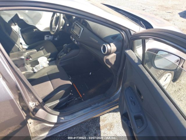3N1CN8DV6ML812448 Nissan Versa S Xtronic Cvt