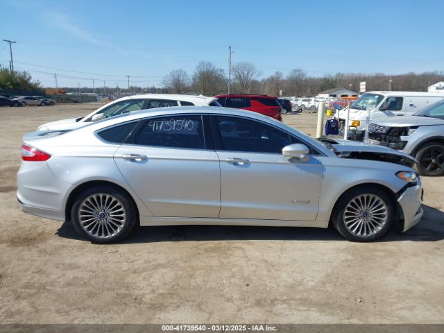 3FA6P0RU9ER147443 Ford Fusion Hybrid Titanium