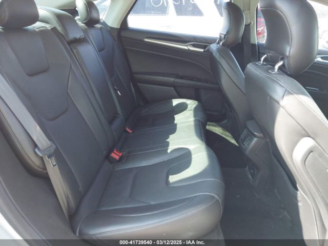 3FA6P0RU9ER147443 Ford Fusion Hybrid Titanium