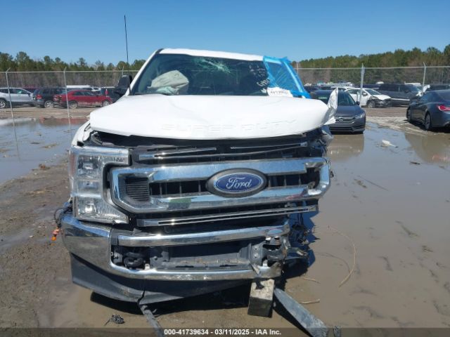 1FT7W2B60NEG43131 Ford F-250 Xlt