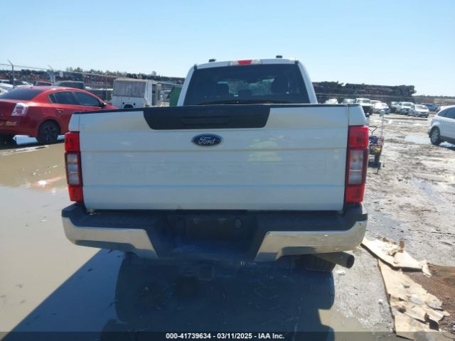 1FT7W2B60NEG43131 Ford F-250 Xlt