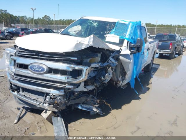 1FT7W2B60NEG43131 Ford F-250 Xlt