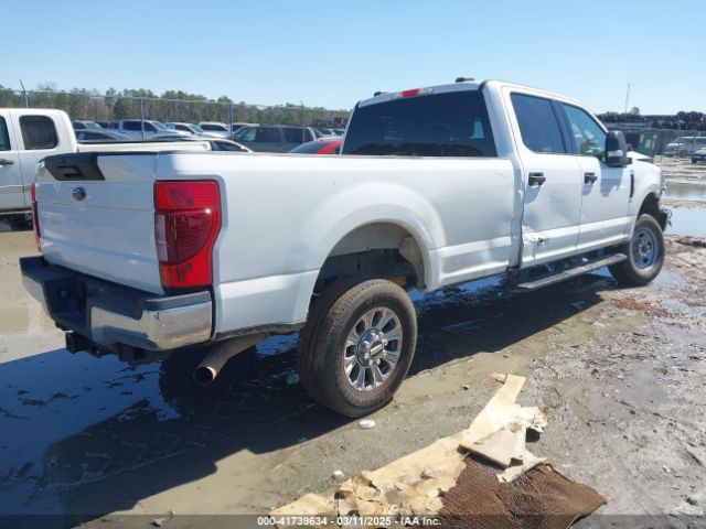 1FT7W2B60NEG43131 Ford F-250 Xlt