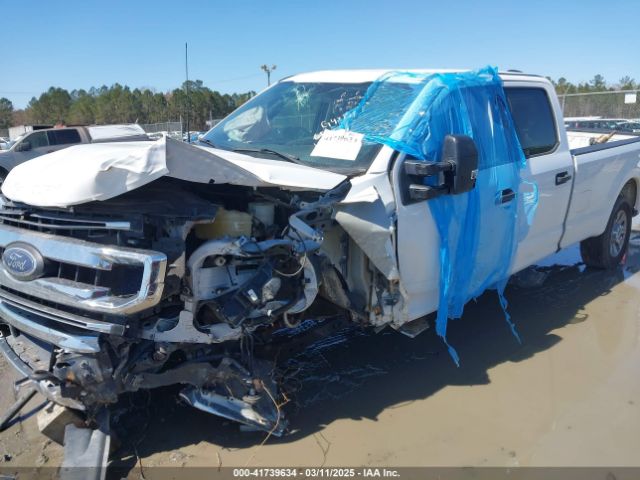 1FT7W2B60NEG43131 Ford F-250 Xlt