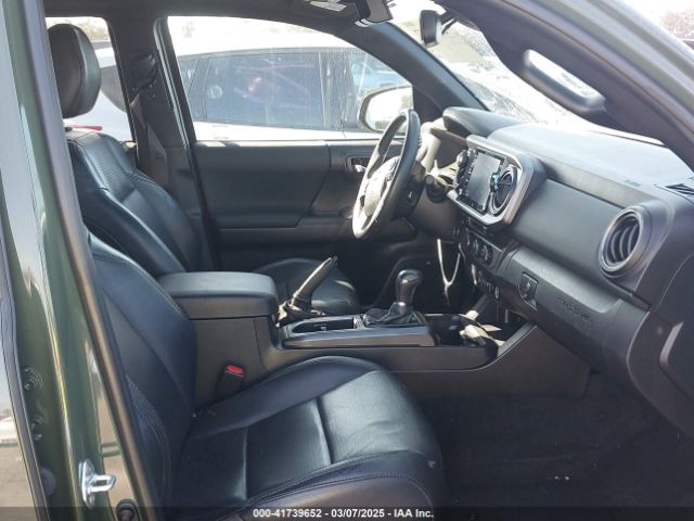 3TMAZ5CN0NM180213 Toyota Tacoma Trd Sport