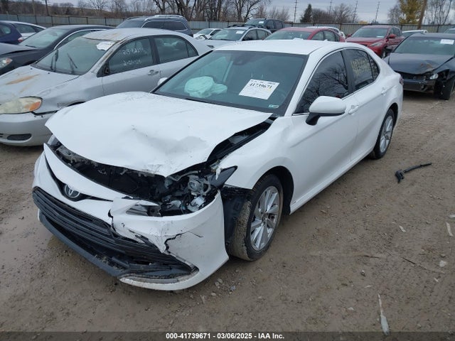 4T1C11AKXMU608005 Toyota CAMRY LE