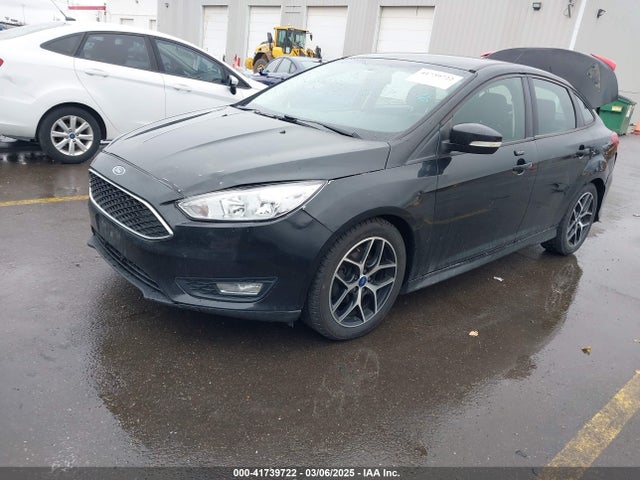 1FADP3F22FL240476 Ford FOCUS SE