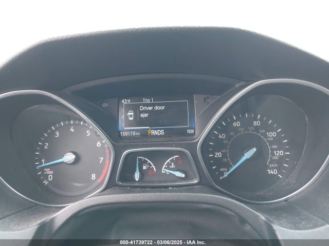 1FADP3F22FL240476 Ford FOCUS SE