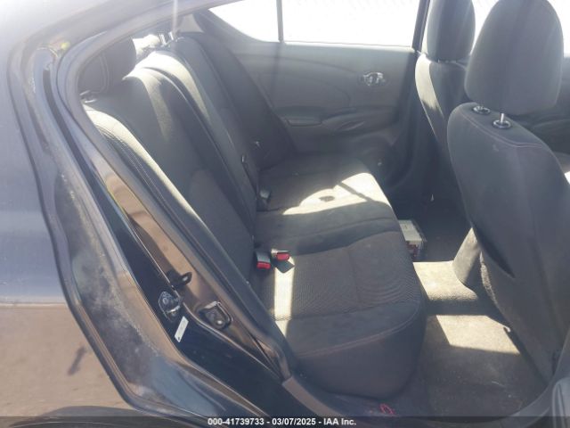 3N1CN7AP8FL852291 Nissan 2015