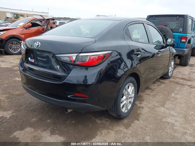 3MYDLBYV4HY149552 Toyota YARIS IA