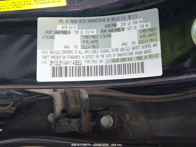 3MYDLBYV4HY149552 Toyota YARIS IA