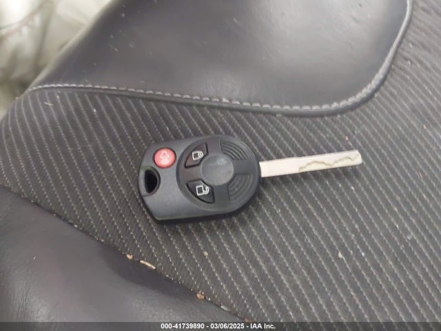 1FMCU9G93GUA33373 Ford ESCAPE SE