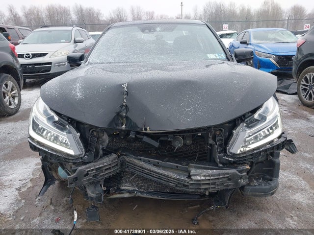 1HGCR3F98HA024466 Honda Accord Touring V6