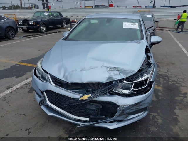 Chevrolet Cruze Ls Auto 2017 1G1BC5SM6H7204262 Image 6