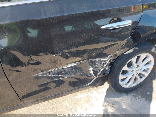 3N1AB7AP7JL656481 Nissan SENTRA SV