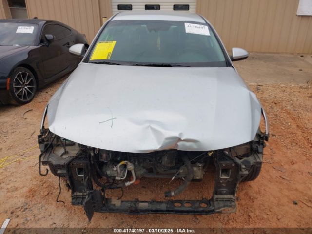 5XXGT4L31KG323493 KIA Optima Lx