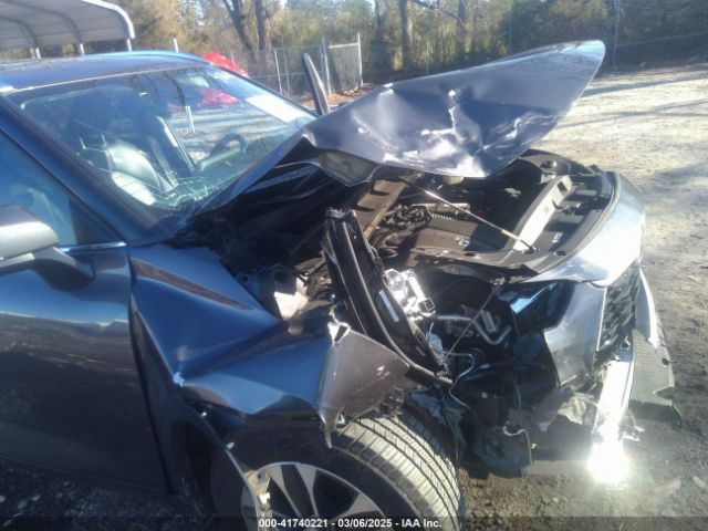 5TDGZRAH4MS063067 Toyota Highlander Xle