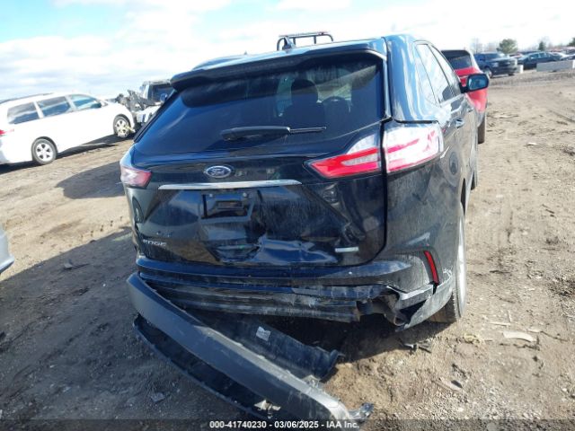 2FMPK3G9XKBB31884 Ford EDGE SE