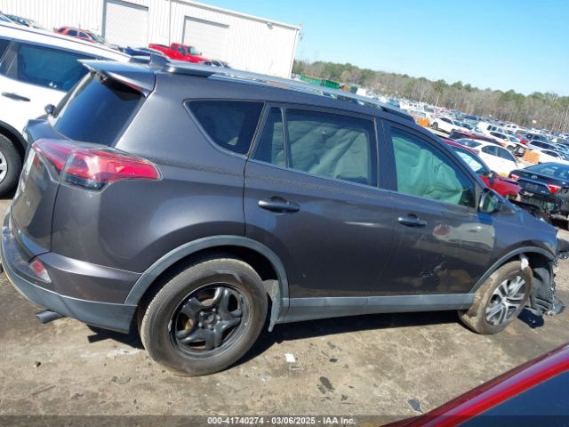 2T3ZFREV4HW369014 Toyota RAV4 LE
