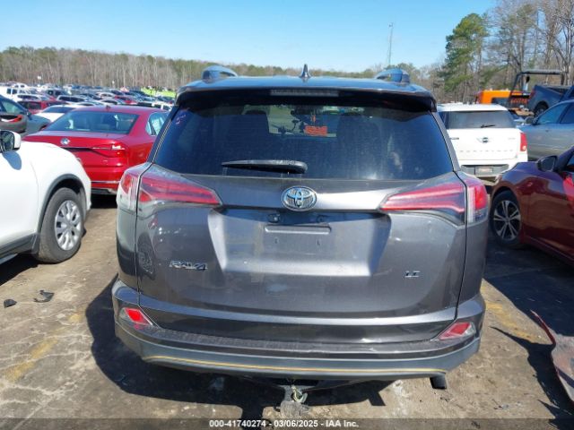 2T3ZFREV4HW369014 Toyota RAV4 LE