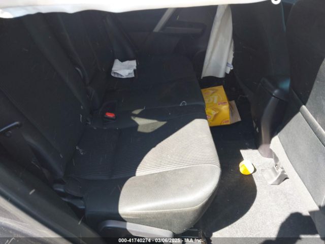 2T3ZFREV4HW369014 Toyota RAV4 LE