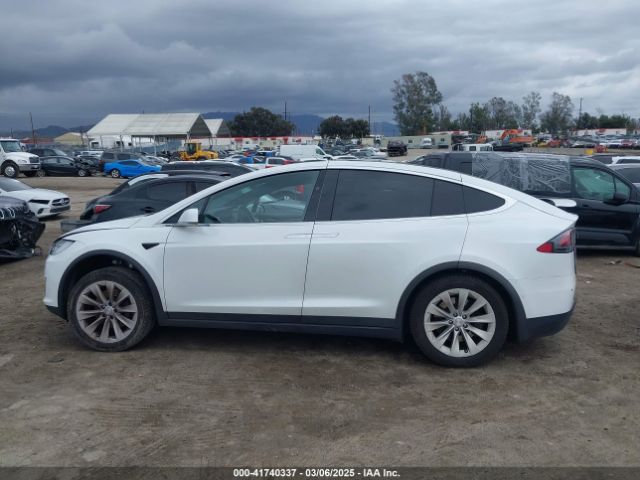 5YJXCBE27KF198236 Tesla Model X 100d/75d/long Range