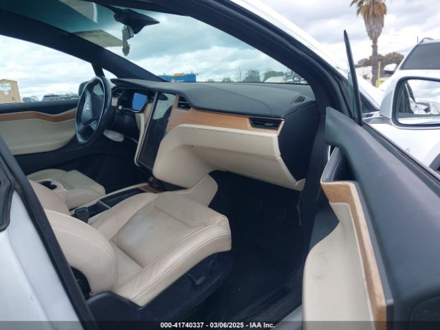 5YJXCBE27KF198236 Tesla Model X 100d/75d/long Range