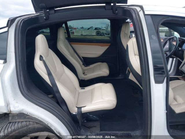 5YJXCBE27KF198236 Tesla Model X 100d/75d/long Range