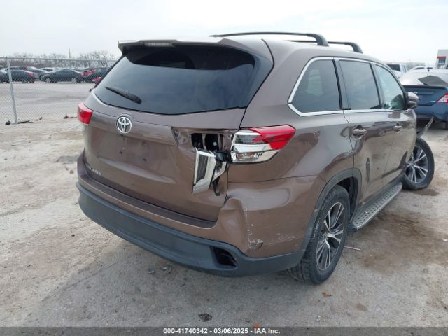 2019 TOYOTA HIGHLANDER 5TDZARFH5KS055078 Photo 3