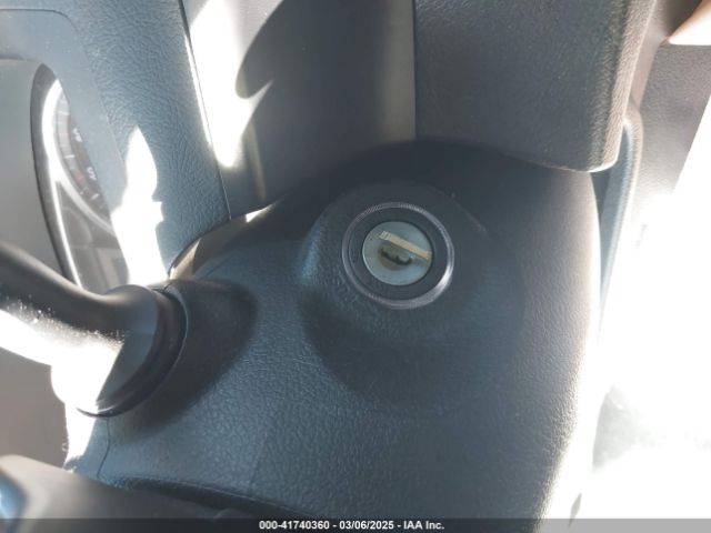 4T1BF1FK5HU311946 Toyota CAMRY SE