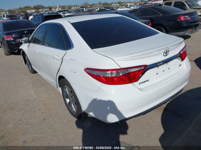 4T1BF1FK5HU311946 Toyota CAMRY SE